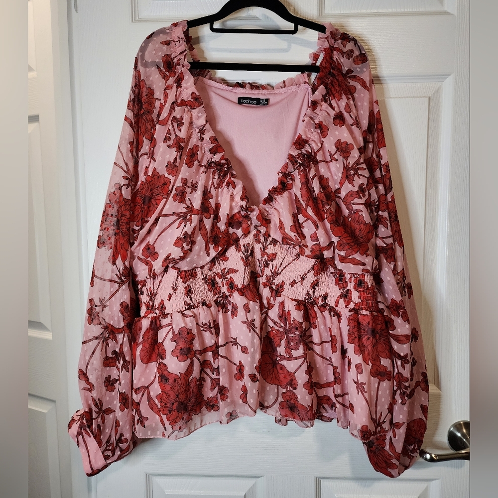 BOOHOO PLUS‎ 24 Pink & Red Floral Longsleeve V-neck Top